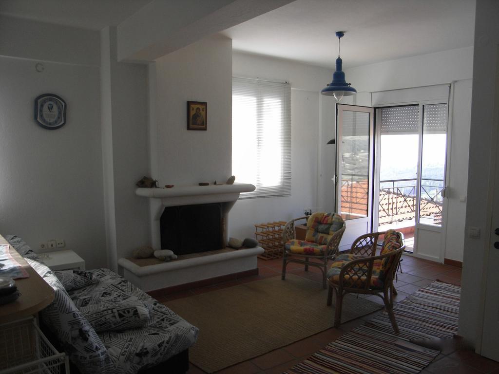 Village Holiday House Nick Ajía Paraszkeví Kültér fotó