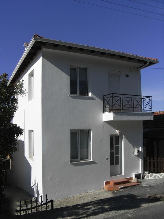 Village Holiday House Nick Ajía Paraszkeví Kültér fotó