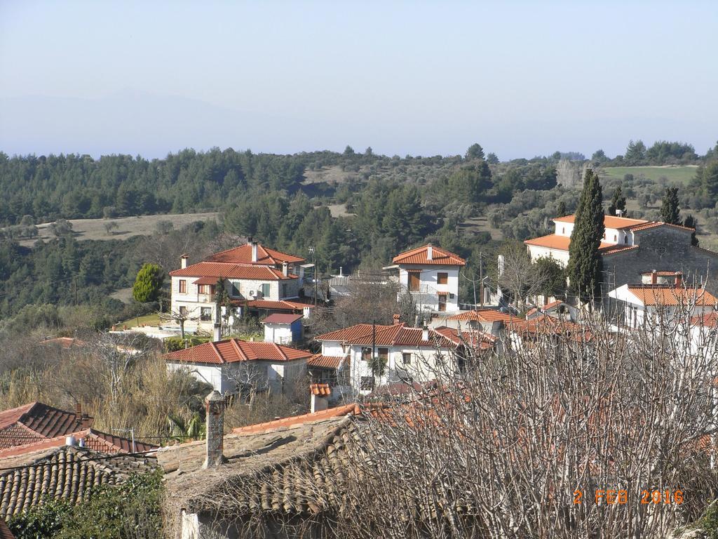 Village Holiday House Nick Ajía Paraszkeví Kültér fotó