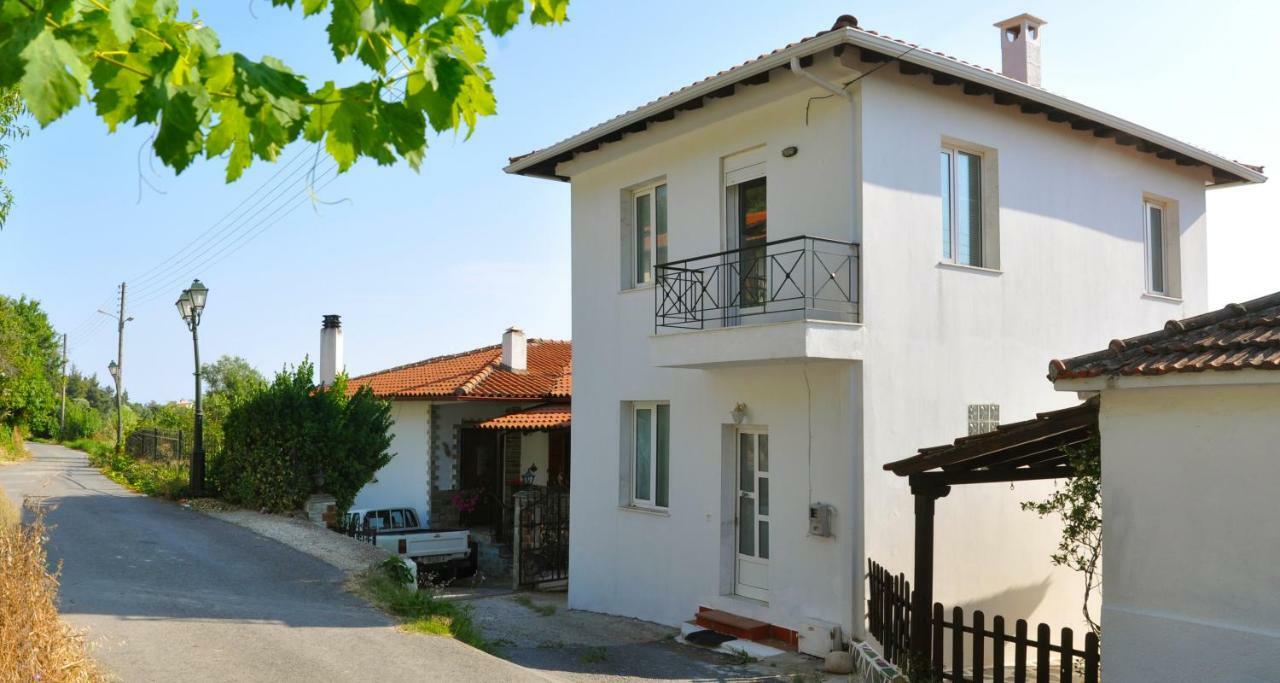 Village Holiday House Nick Ajía Paraszkeví Kültér fotó